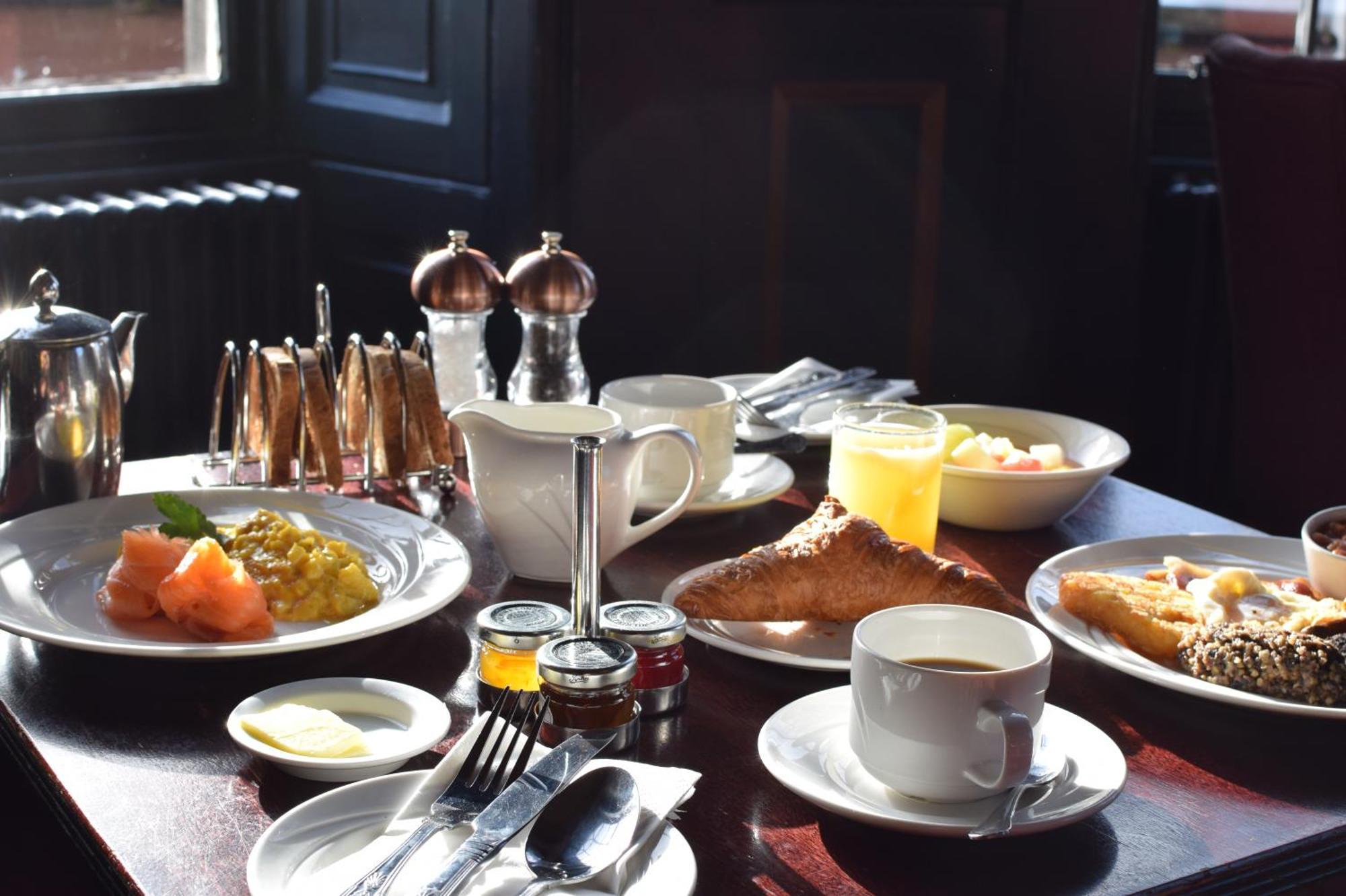 The Tontine Hotel Пиблс Экстерьер фото